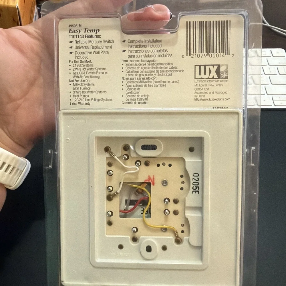 Lux T101143SA Wall-Mounted Digital Thermostat!